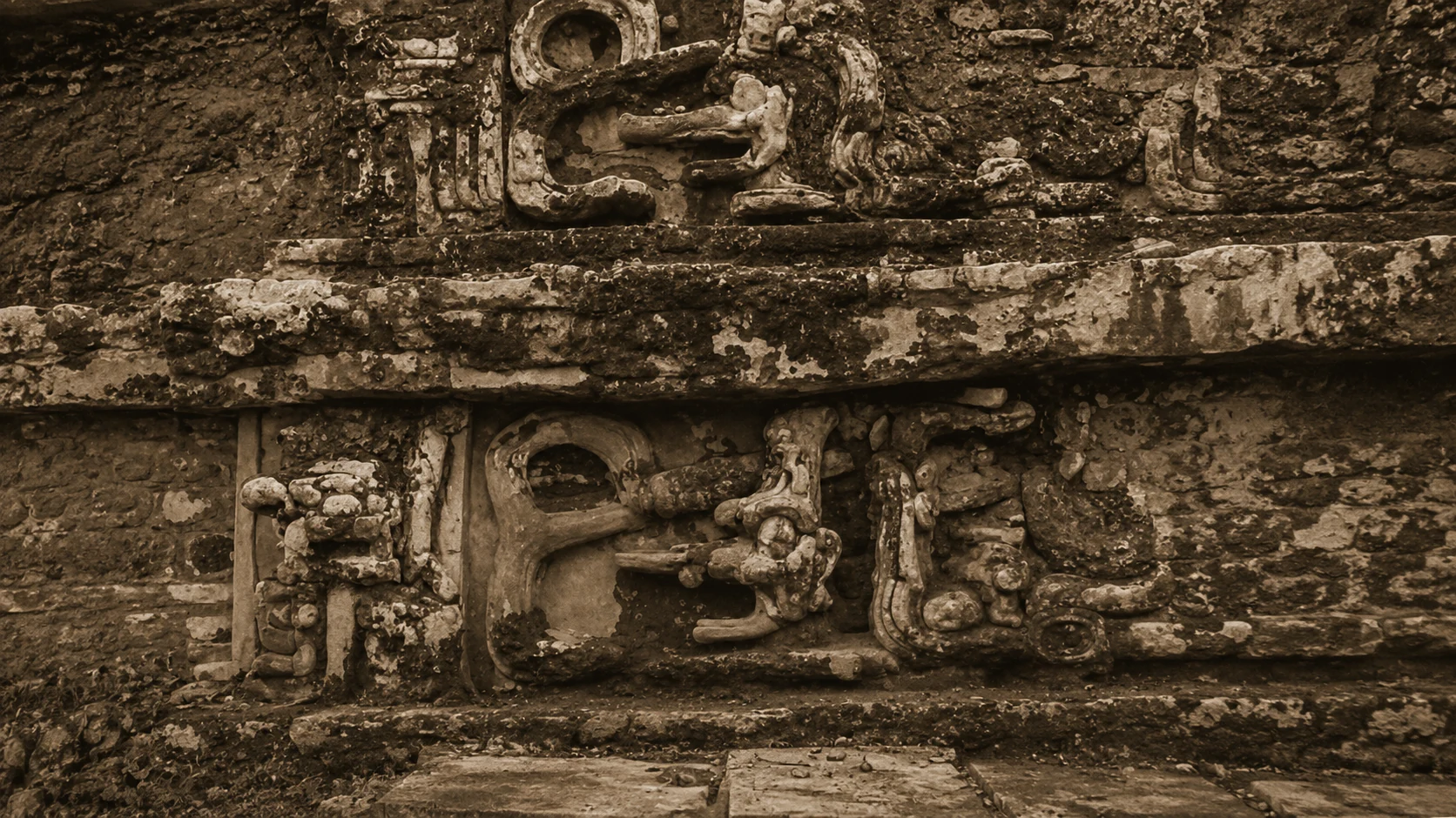 Stucco figures at Palenque